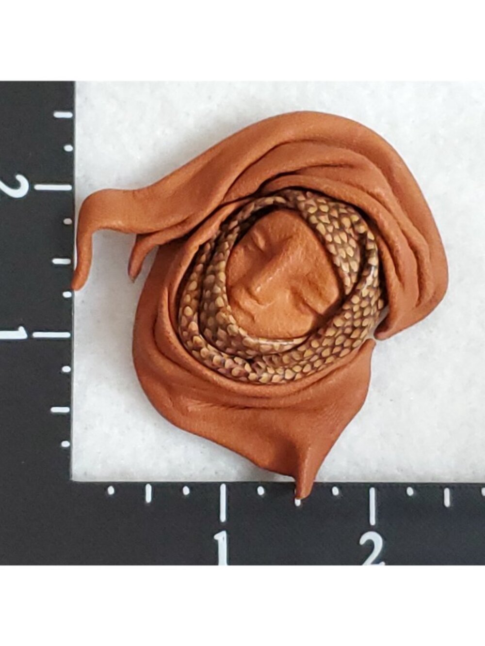 Lady Face Brooch 3D Brown Leather 2.5" - Picture 5 of 5